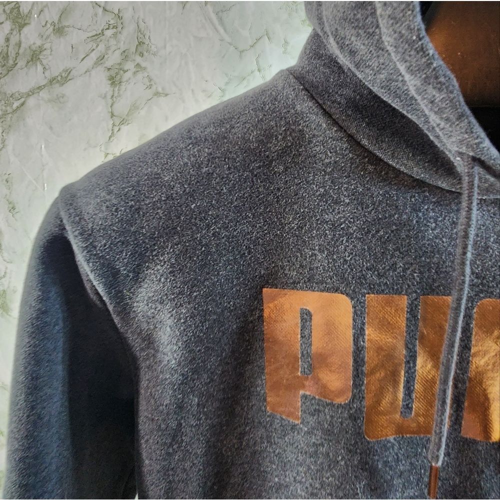 PUMA Cropped Hoodie - Picture 2 of 11